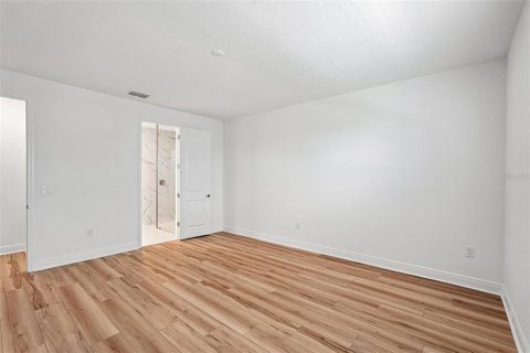 Townhouse in Bradenton, Florida 3 bedrooms, 223.52 sq.m. № 2114371 - photo 12