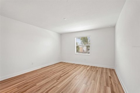 Townhouse in Bradenton, Florida 3 bedrooms, 223.52 sq.m. № 2114371 - photo 9