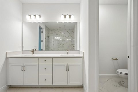 Townhouse in Bradenton, Florida 3 bedrooms, 223.52 sq.m. № 2114371 - photo 17