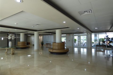 Condominio en venta en Miami Beach, Florida, 1 dormitorio, 97.18 m2 № 1788617 - foto 4