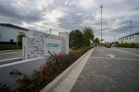 Townhouse in Miami Gardens, Florida 3 bedrooms, 158.31 sq.m. № 1103575 - photo 1