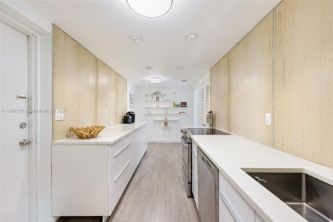 Condominio en venta en Fort Lauderdale, Florida, 2 dormitorios, 157.93 m2 № 1954316 - foto 18