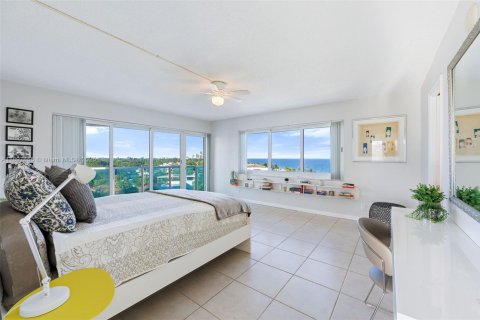 Condominio en venta en Fort Lauderdale, Florida, 2 dormitorios, 157.93 m2 № 1954316 - foto 20