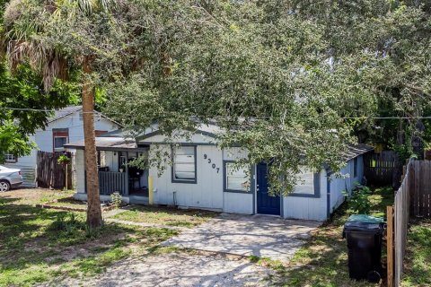House in Tampa, Florida 3 bedrooms, 92.9 sq.m. № 1747666 - photo 21