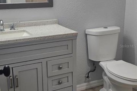 House in Tampa, Florida 3 bedrooms, 92.9 sq.m. № 1747666 - photo 11