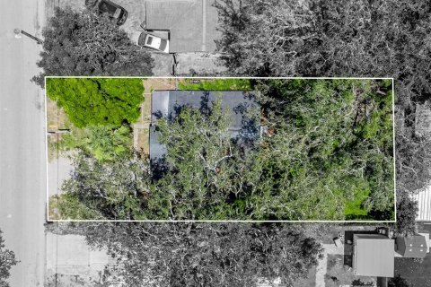 House in Tampa, Florida 3 bedrooms, 92.9 sq.m. № 1747666 - photo 29