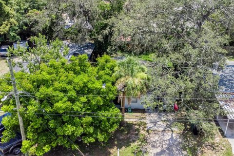 House in Tampa, Florida 3 bedrooms, 92.9 sq.m. № 1747666 - photo 22