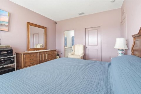 House in Minneola, Florida 3 bedrooms, 161.19 sq.m. № 2110622 - photo 20