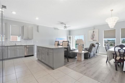 House in Minneola, Florida 3 bedrooms, 161.19 sq.m. № 2110622 - photo 14