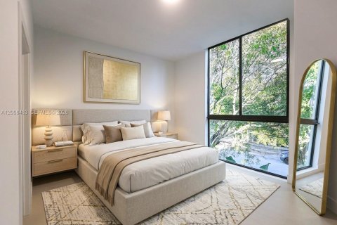 Villa ou maison à vendre à Miami, Floride: 4 chambres № 2074261 - photo 8