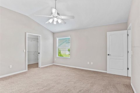House in The Villages, Florida 3 bedrooms, 160.16 sq.m. № 1904911 - photo 16
