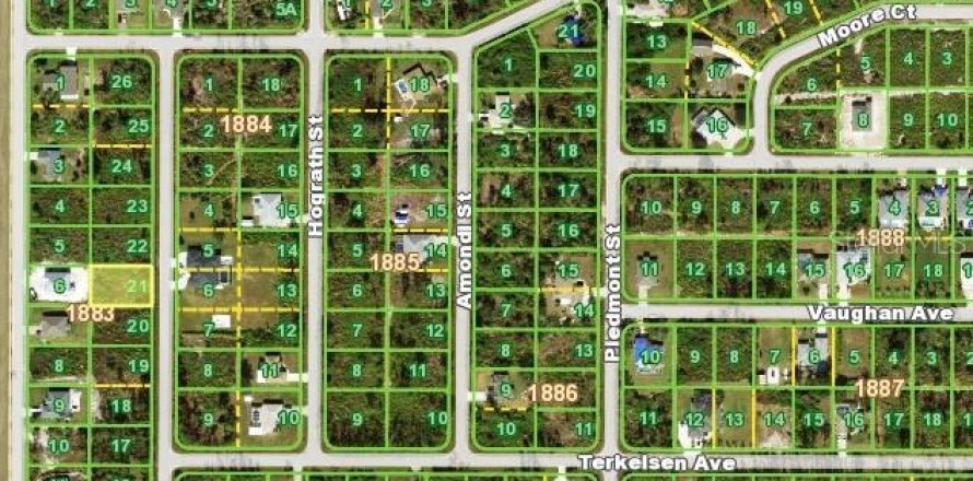 Land in Port Charlotte, Florida № 2162596