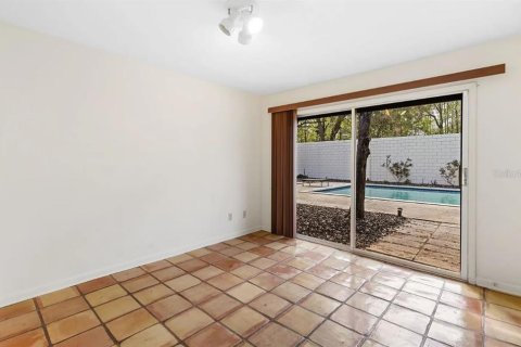 Casa en alquiler en Gainesville, Florida, 3 dormitorios, 385.08 m2 № 1777927 - foto 16
