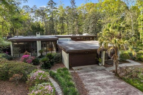 Casa en alquiler en Gainesville, Florida, 3 dormitorios, 385.08 m2 № 1777927 - foto 1