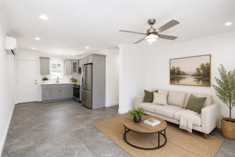 Immobilier commercial à vendre à Kissimmee, Floride: 4 chambres, 139.35 m2 № 2206695 - photo 12