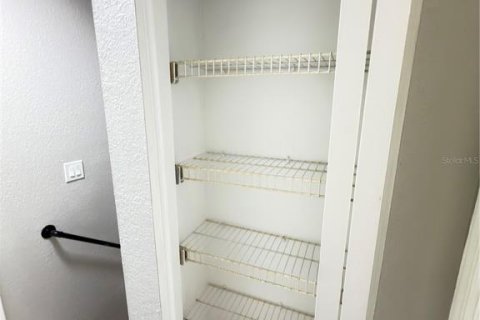 Touwnhouse à louer à Tampa, Floride: 3 chambres, 125.51 m2 № 2112229 - photo 16