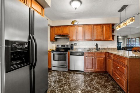 Villa ou maison à vendre à Pompano Beach, Floride: 4 chambres, 134.62 m2 № 1986333 - photo 21