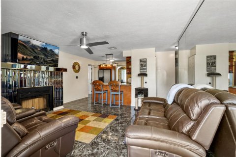 Villa ou maison à vendre à Pompano Beach, Floride: 4 chambres, 134.62 m2 № 1986333 - photo 17