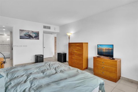 Купить кондоминиум в Майами-Бич, Флорида 3 спальни, 125.42м2, № 2011507 - фото 5