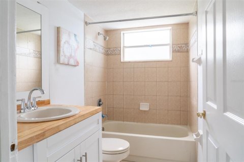 Condo in Kissimmee, Florida, 3 bedrooms  № 1827109 - photo 18