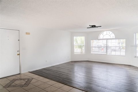 Condo in Kissimmee, Florida, 3 bedrooms  № 1827109 - photo 7