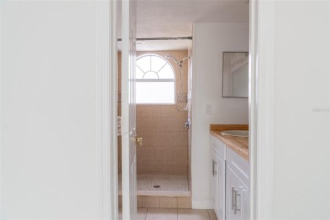 Condo in Kissimmee, Florida, 3 bedrooms  № 1827109 - photo 22
