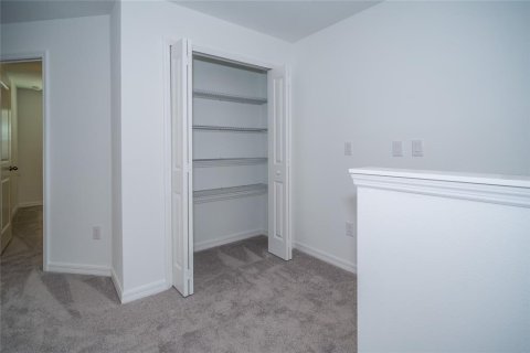 Touwnhouse à louer à San Antonio, Floride: 3 chambres, 154.78 m2 № 2425445 - photo 24