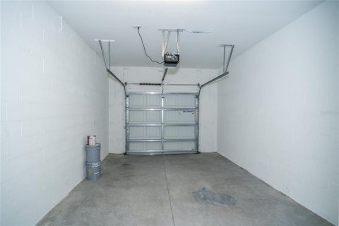 Touwnhouse à louer à San Antonio, Floride: 3 chambres, 154.78 m2 № 2425445 - photo 25