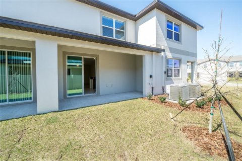 Touwnhouse à louer à San Antonio, Floride: 3 chambres, 154.78 m2 № 2425445 - photo 28