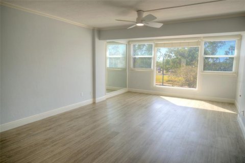 Condominio en venta en Sarasota, Florida, 1 dormitorio, 76.18 m2 № 1439359 - foto 4