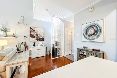 Casa en venta en Lady Lake, Florida, 2 dormitorios, 146.32 m2 № 1894810 - foto 13