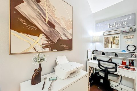 Casa en venta en Lady Lake, Florida, 2 dormitorios, 146.32 m2 № 1894810 - foto 20