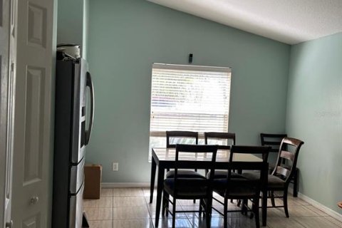 House in Oviedo, Florida 3 bedrooms, 141.68 sq.m. № 1844946 - photo 3