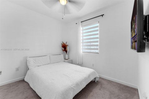 Adosado en alquiler en Homestead, Florida, 3 dormitorios, 133.87 m2 № 2042354 - foto 14