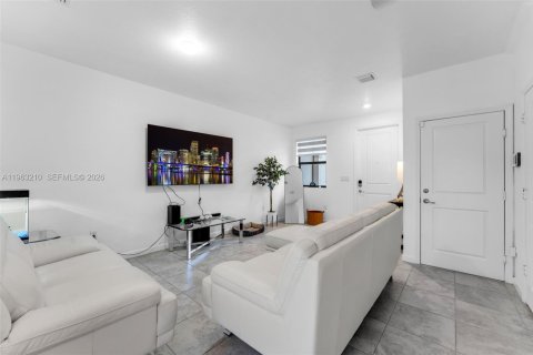 Adosado en alquiler en Homestead, Florida, 3 dormitorios, 133.87 m2 № 2042354 - foto 7