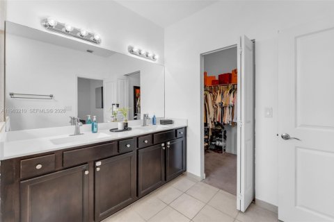 Adosado en alquiler en Homestead, Florida, 3 dormitorios, 133.87 m2 № 2042354 - foto 24