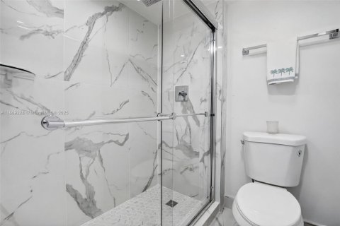 Купить кондоминиум в Санни-Айлс-Бич, Флорида 2 спальни, 114.46м2, № 1926276 - фото 23