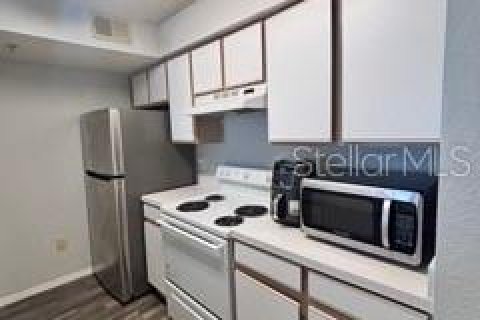 Condominio en alquiler en Kissimmee, Florida, 2 dormitorios, 95.32 m2 № 2204568 - foto 17