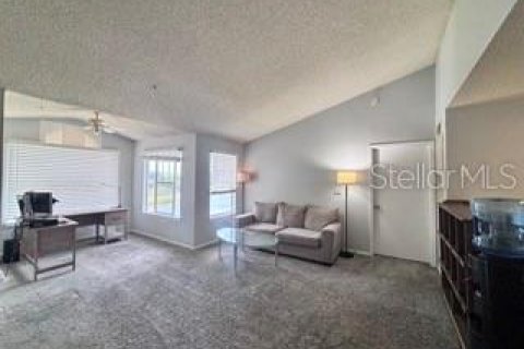 Condominio en alquiler en Kissimmee, Florida, 2 dormitorios, 95.32 m2 № 2204568 - foto 3