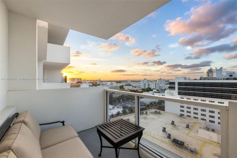 Copropriété à vendre à Miami Beach, Floride: 3 chambres, 135.17 m2 № 1944449 - photo 28
