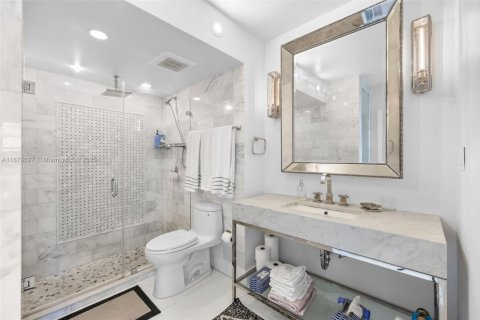 Copropriété à vendre à Miami Beach, Floride: 3 chambres, 135.17 m2 № 1944449 - photo 17
