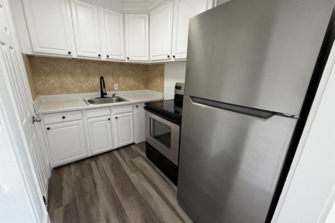 Apartment in Fort Lauderdale, Florida 2 bedrooms, 198.44 sq.m. № 2391786 - photo 5