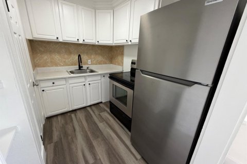 Apartment in Fort Lauderdale, Florida 2 bedrooms, 198.44 sq.m. № 2391786 - photo 3