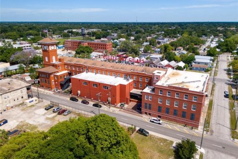 Купить виллу или дом в Тампа, Флорида 5 комнат, 126.07м2, № 1899542 - фото 28