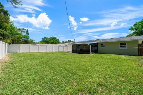 Casa en alquiler en Largo, Florida, 2 dormitorios, 79.52 m2 № 2221533 - foto 12