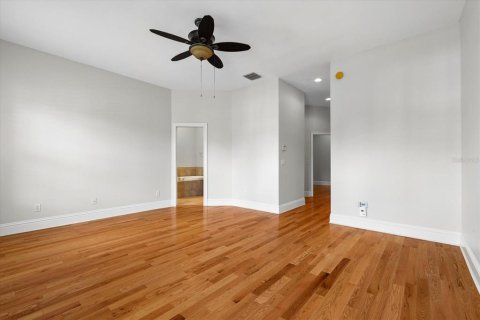 Touwnhouse à vendre à Tampa, Floride: 3 chambres, 210.52 m2 № 2398335 - photo 23