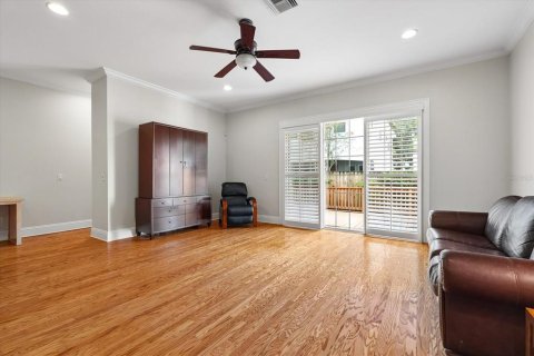Touwnhouse à vendre à Tampa, Floride: 3 chambres, 210.52 m2 № 2398335 - photo 9