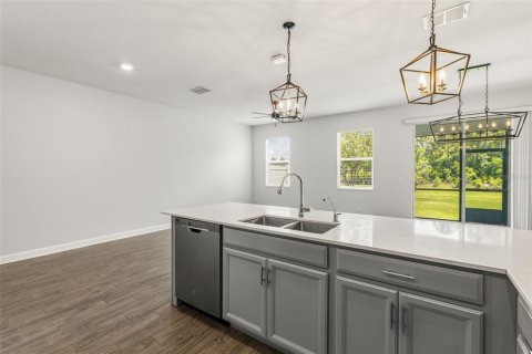 Touwnhouse à vendre à Orlando, Floride: 3 chambres, 161.74 m2 № 2097077 - photo 11