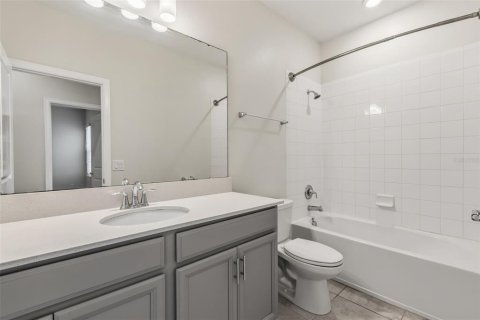 Touwnhouse à vendre à Orlando, Floride: 3 chambres, 161.74 m2 № 2097077 - photo 14