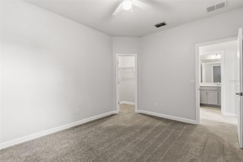 Touwnhouse à vendre à Orlando, Floride: 3 chambres, 161.74 m2 № 2097077 - photo 17